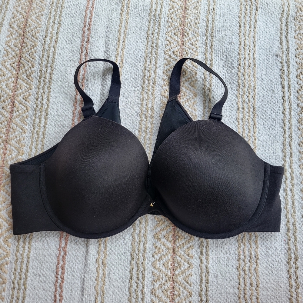 44D Cacique boost plunge bra